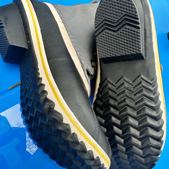 Sorel Waterproof boots New With Tag - Picture 5 of 6